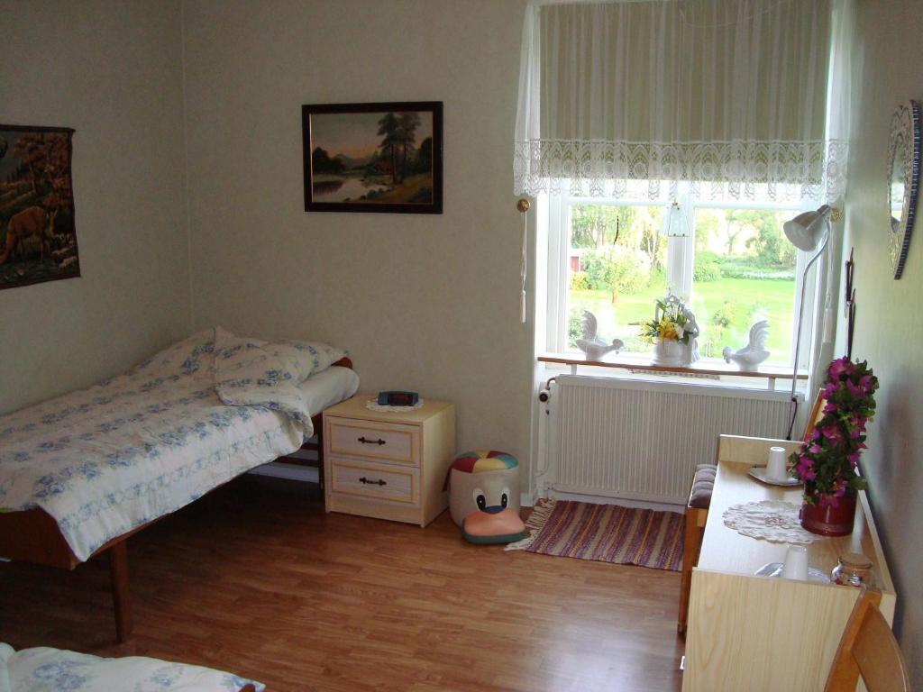Christinas Gaestgifveri B&B Ervalla Chambre photo