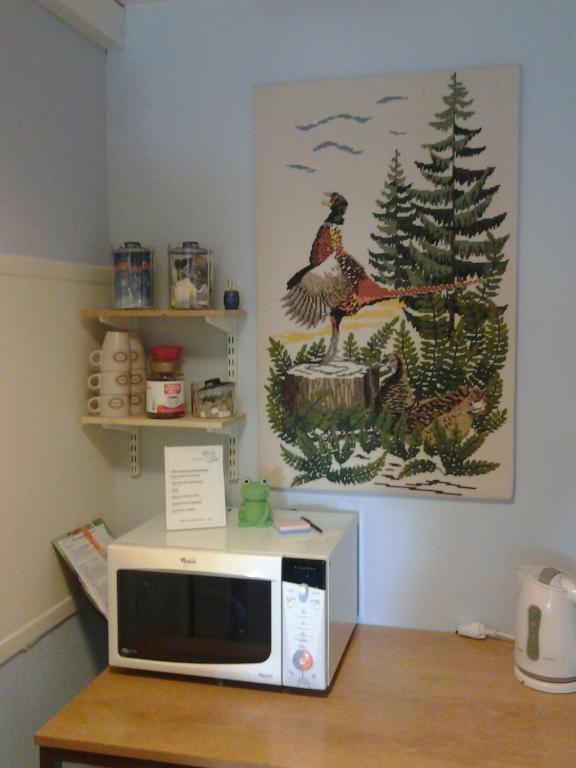 Christinas Gaestgifveri B&B Ervalla Extérieur photo