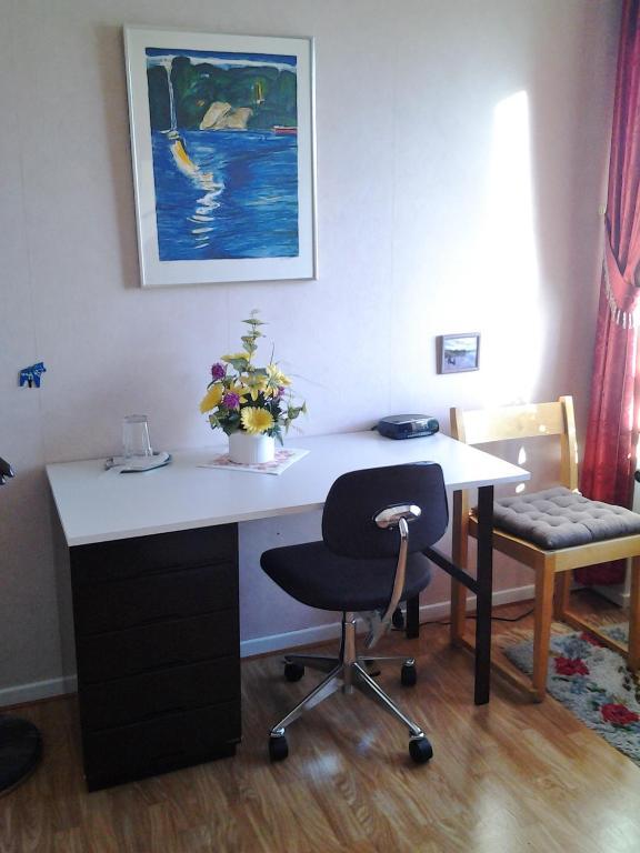 Christinas Gaestgifveri B&B Ervalla Chambre photo