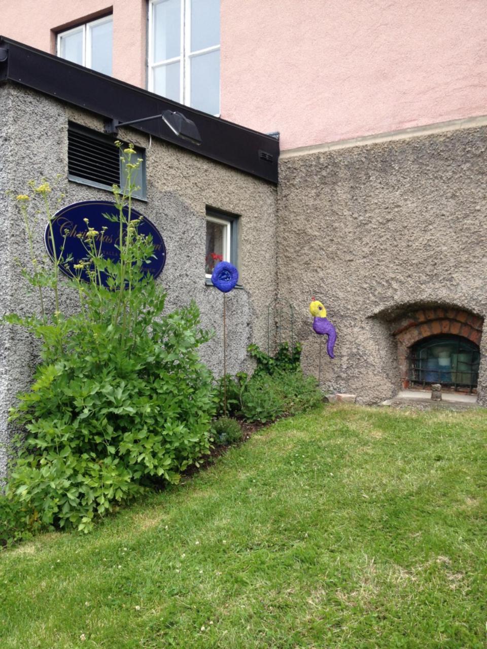 Christinas Gaestgifveri B&B Ervalla Extérieur photo